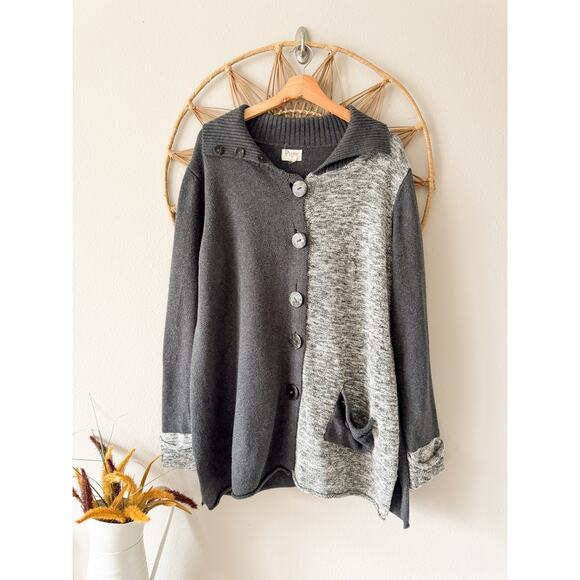 PURE Knits Handknit Lagenlook Artsy Long Sweater Cardigan Pearl Big Buttons Sz L - Picture 1 of 13